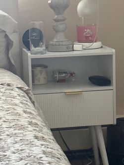 Night stands