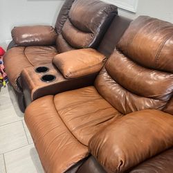 Used Leather  Loveseat  With Cupholders