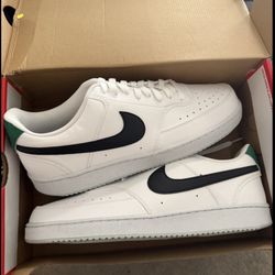 Nike Court Vision Low Top Next Nature White/Black Size 12