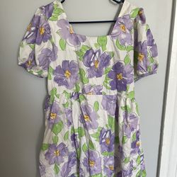 New flower dress S size. But a little big. Like M size