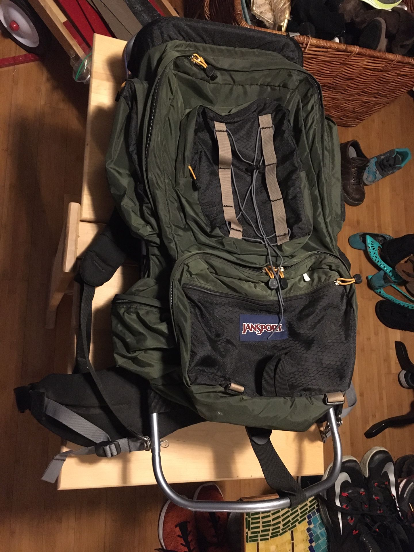 Jansport external frame backpacking ruck