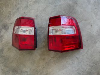 Tail lights