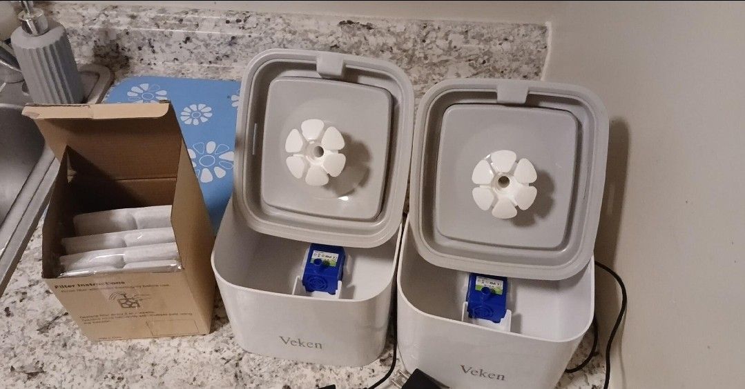 Two Veken Pet Water Fountains W/filters And Accessories