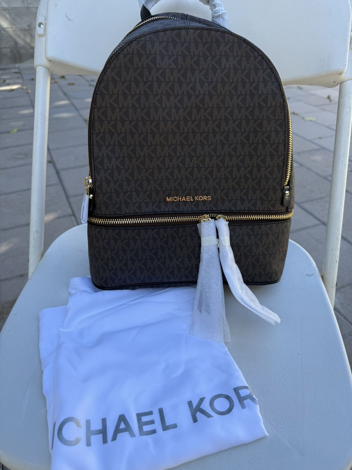 Michael Kors Backpack 🎒 