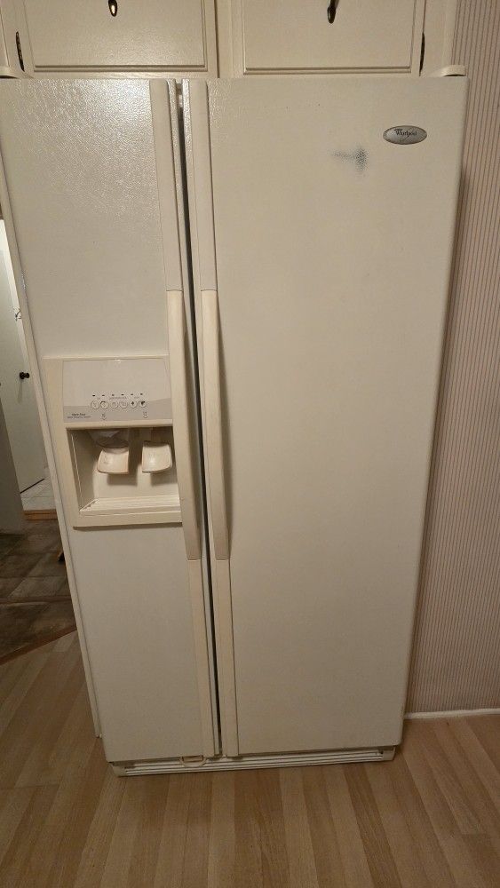 Refrigerator Whirlpool