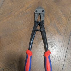 WORKPRO W017004A 14-inch bolt cutter 