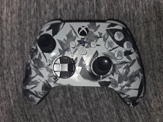 Xbox Wireless Controller Storm Breaker Special Edition