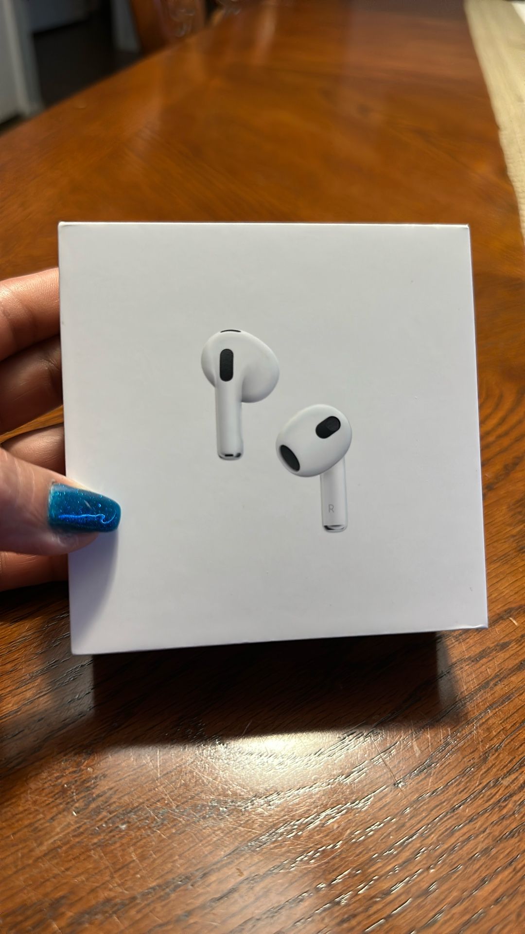 Apple AirPods (3rd Generation)