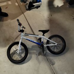 Giant 16 Inch Bike
