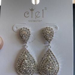 Rhinestone earrings