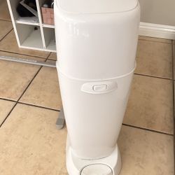 Diaper Genie 