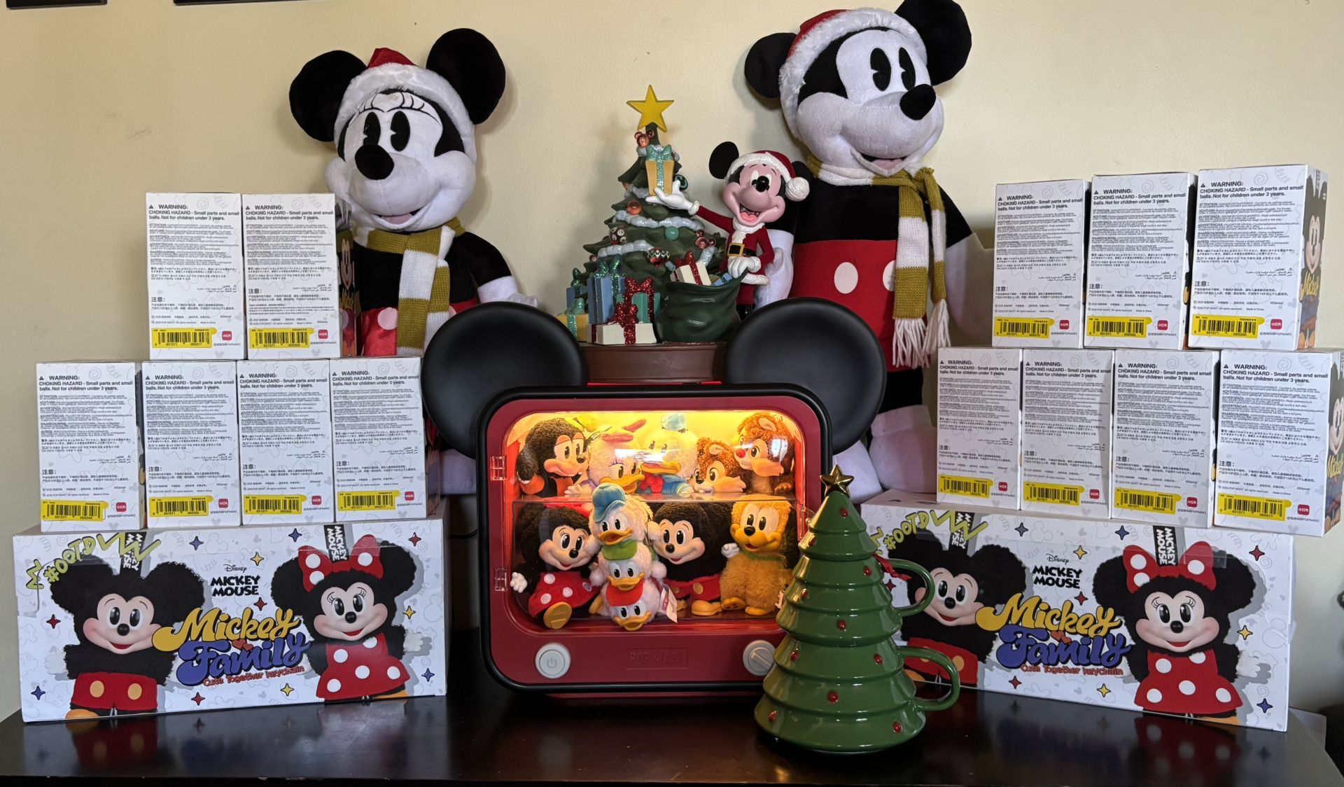 Mickey Family!! BLIND BOX Less Than LABELED BOX