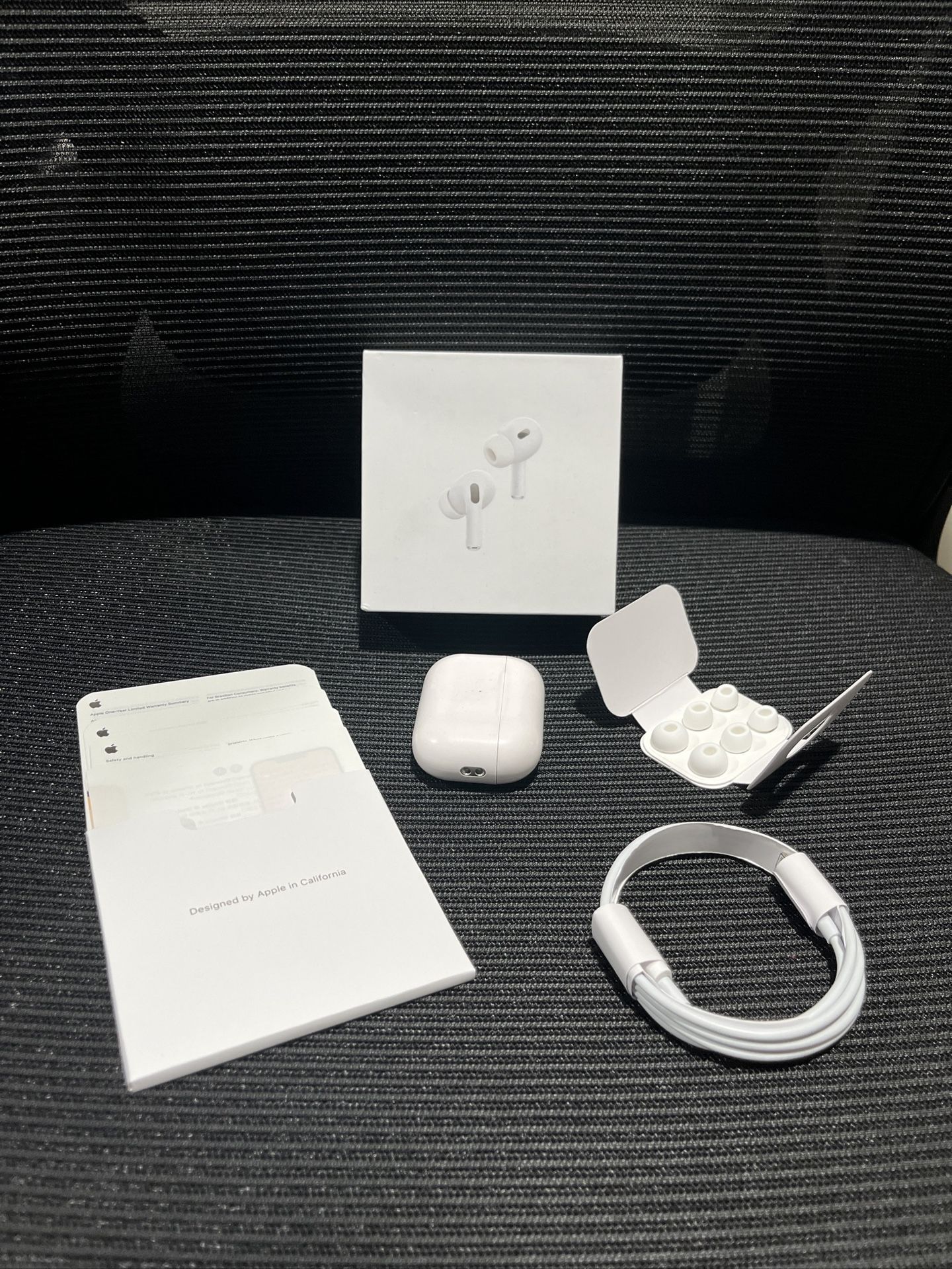 *NEW* AirPods Pro 2nd Generation 