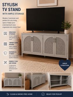 Entertainment center