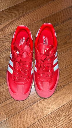 Red sambas