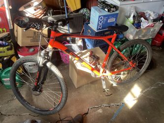 2023 Gt Aggressor Pro Xl Frame/ 1999 Trek 800