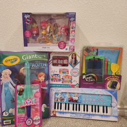 Disney Frozen Keyboard,my Little Pony Doll Playset,magic Sketch Boogie Board And Bracelet Maker Kit