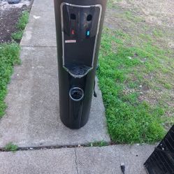 Nexus Water Dispenser 