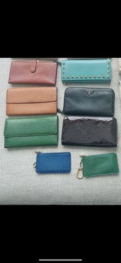 LOUIS VUITTON ! BOGO ! LIKE NEW CONDITION! 