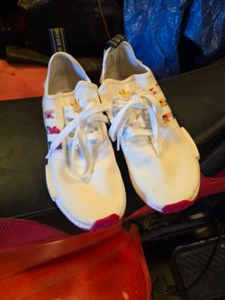 Womens shoes size 7.5
