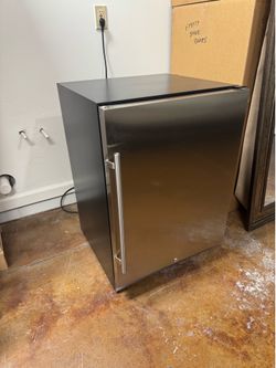Beverage cooler