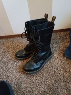 Doc martins size 7