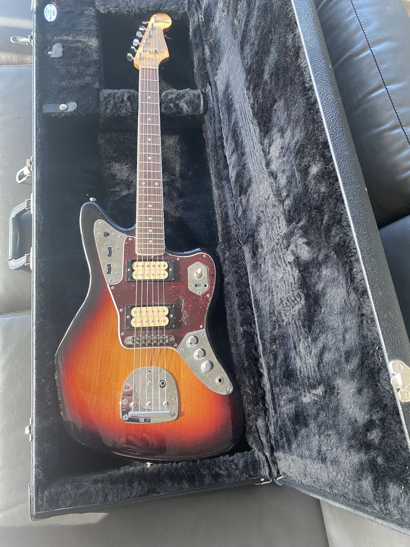 (Guitar) Fender Jaguar Kurt Cobain Model