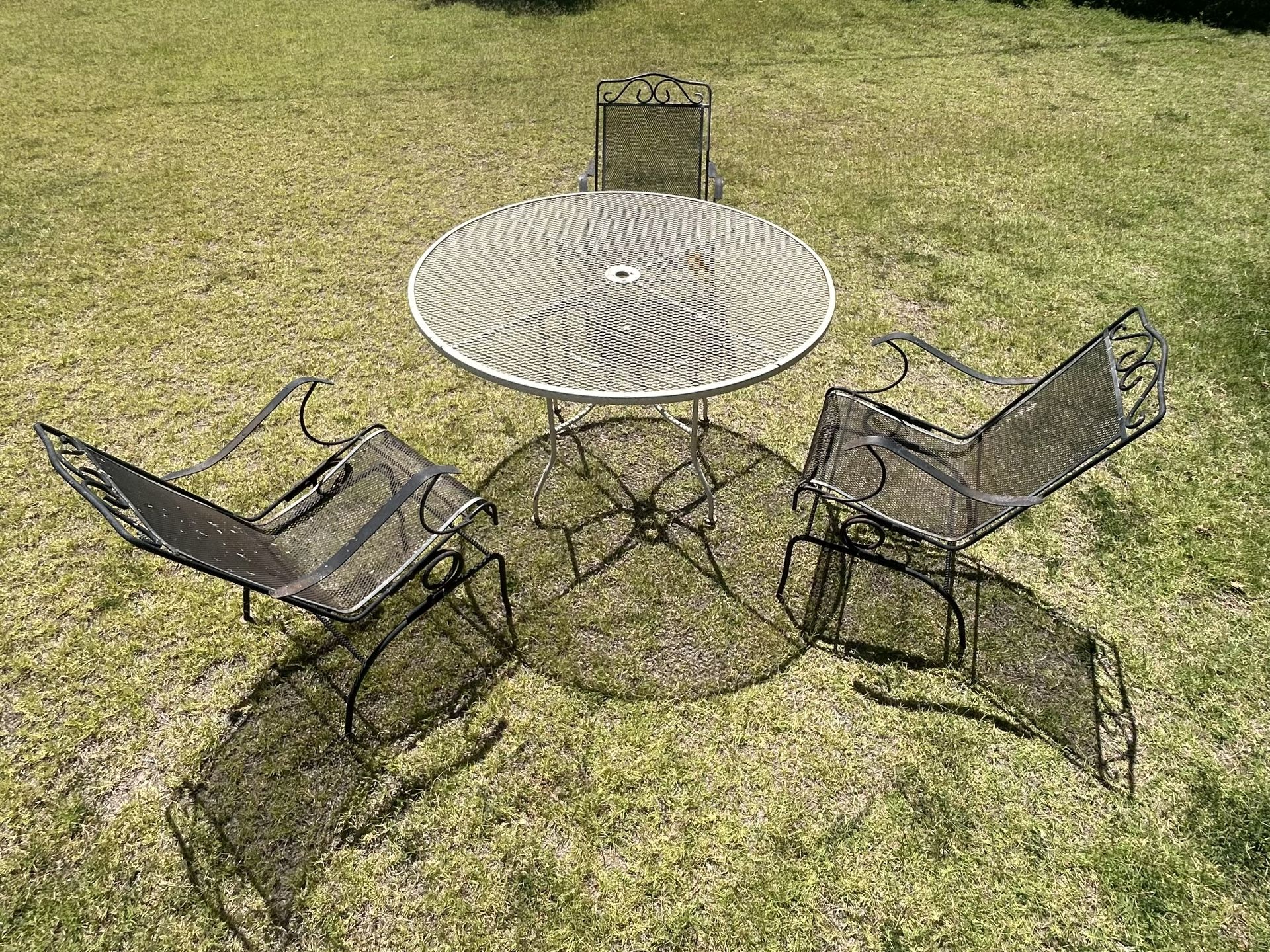 Metal Table and chairs