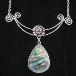 Gorgeous Handmade 925 Sterling Silver with Abalone Shell Necklace