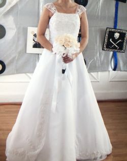 Wedding dress