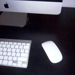 Apple A1296 Wireless Mouse - Works And In Perfect Condition 