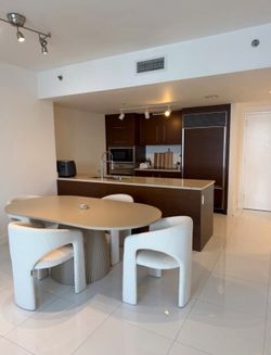 Modani Rectangular Dining Table