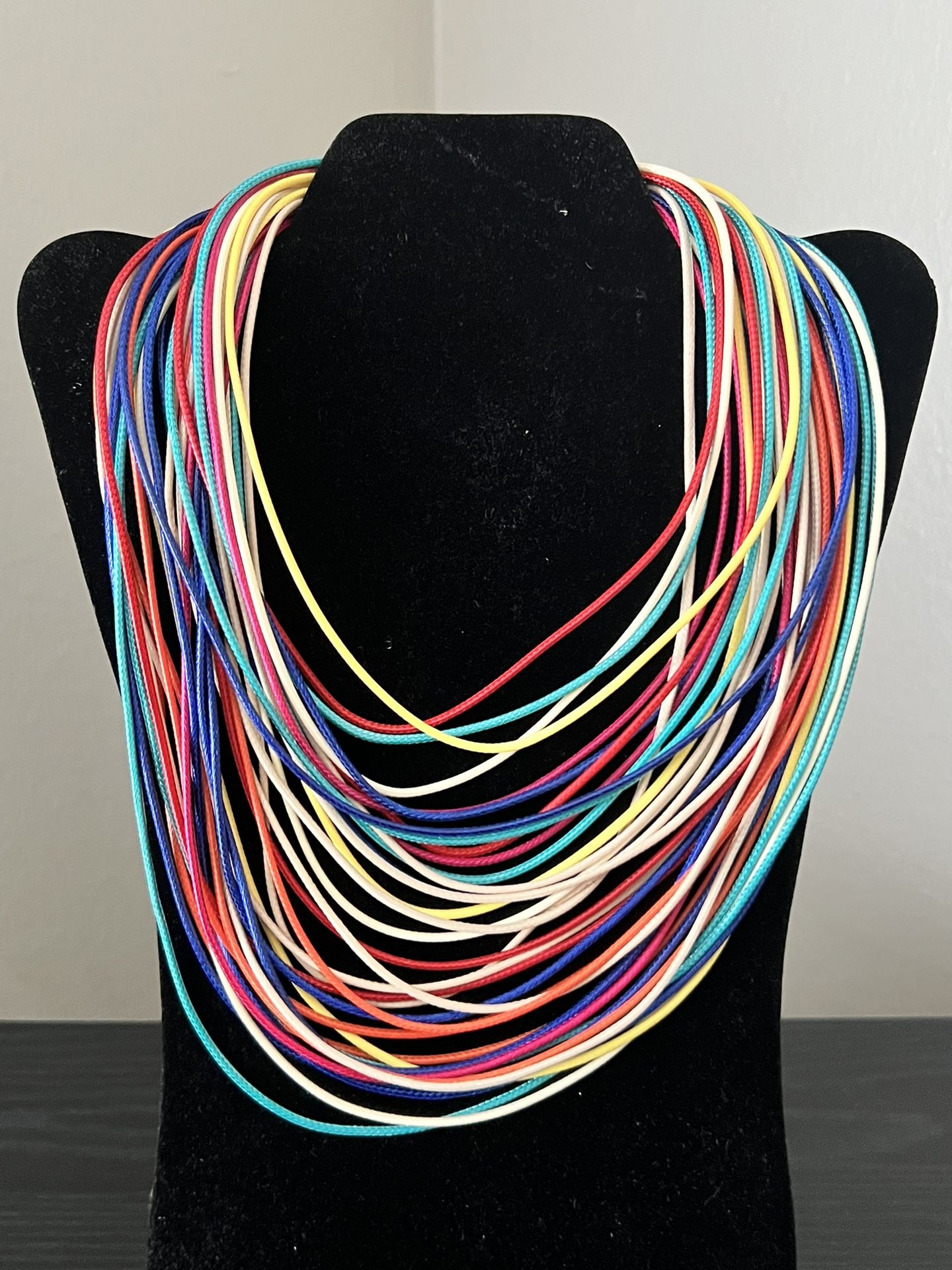 Necklace (Choker)