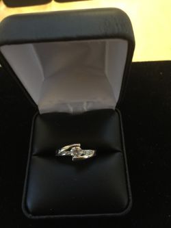 Sterling Silver Diamond Ring Sz 6