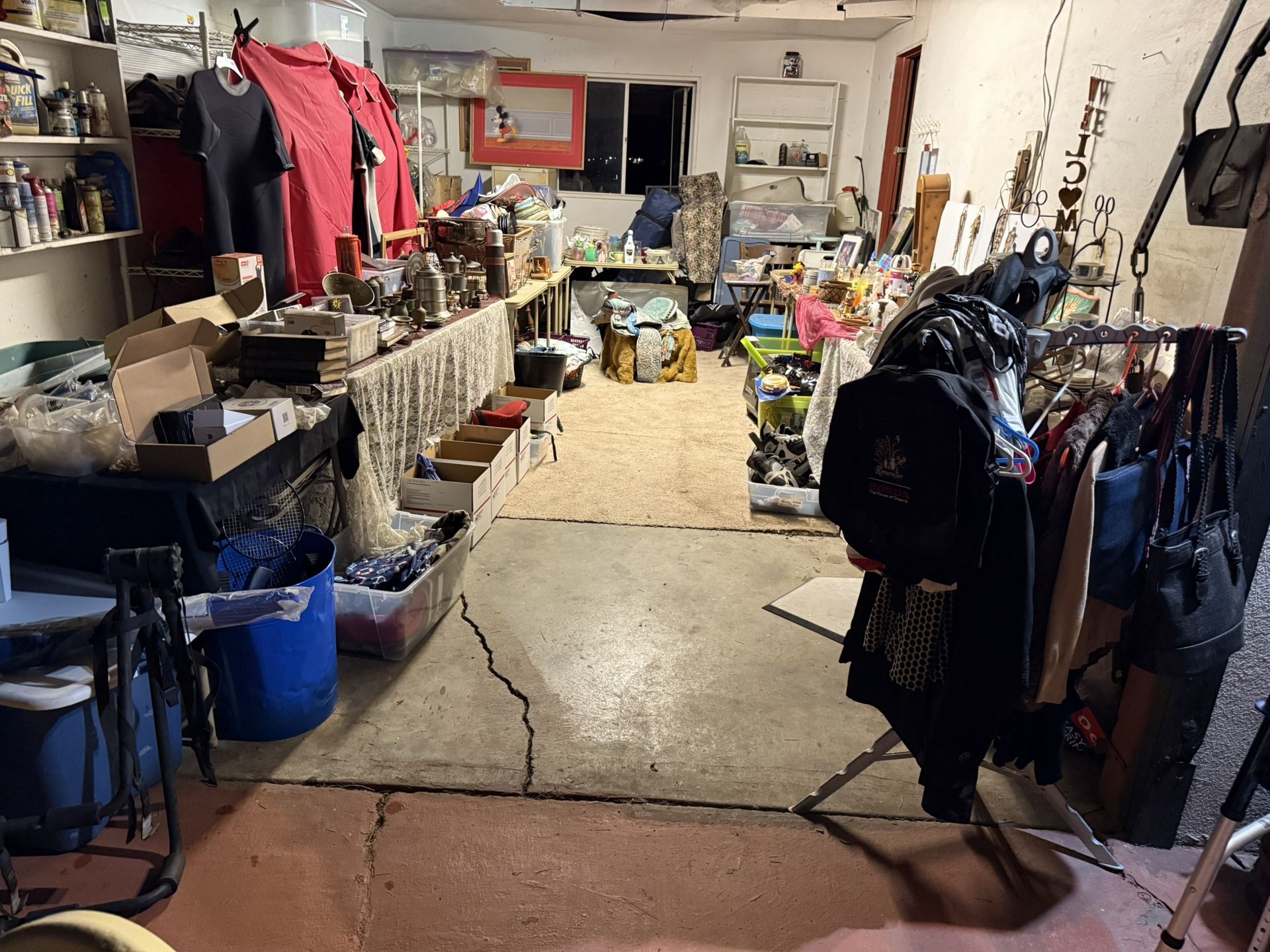 Large Garage Sale ..Over 500 Items Antiques, Yard Art, Furniture . Christmas Decorations.