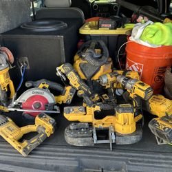 Dewalt Tool Set Plus Vacuum And Bandsaw