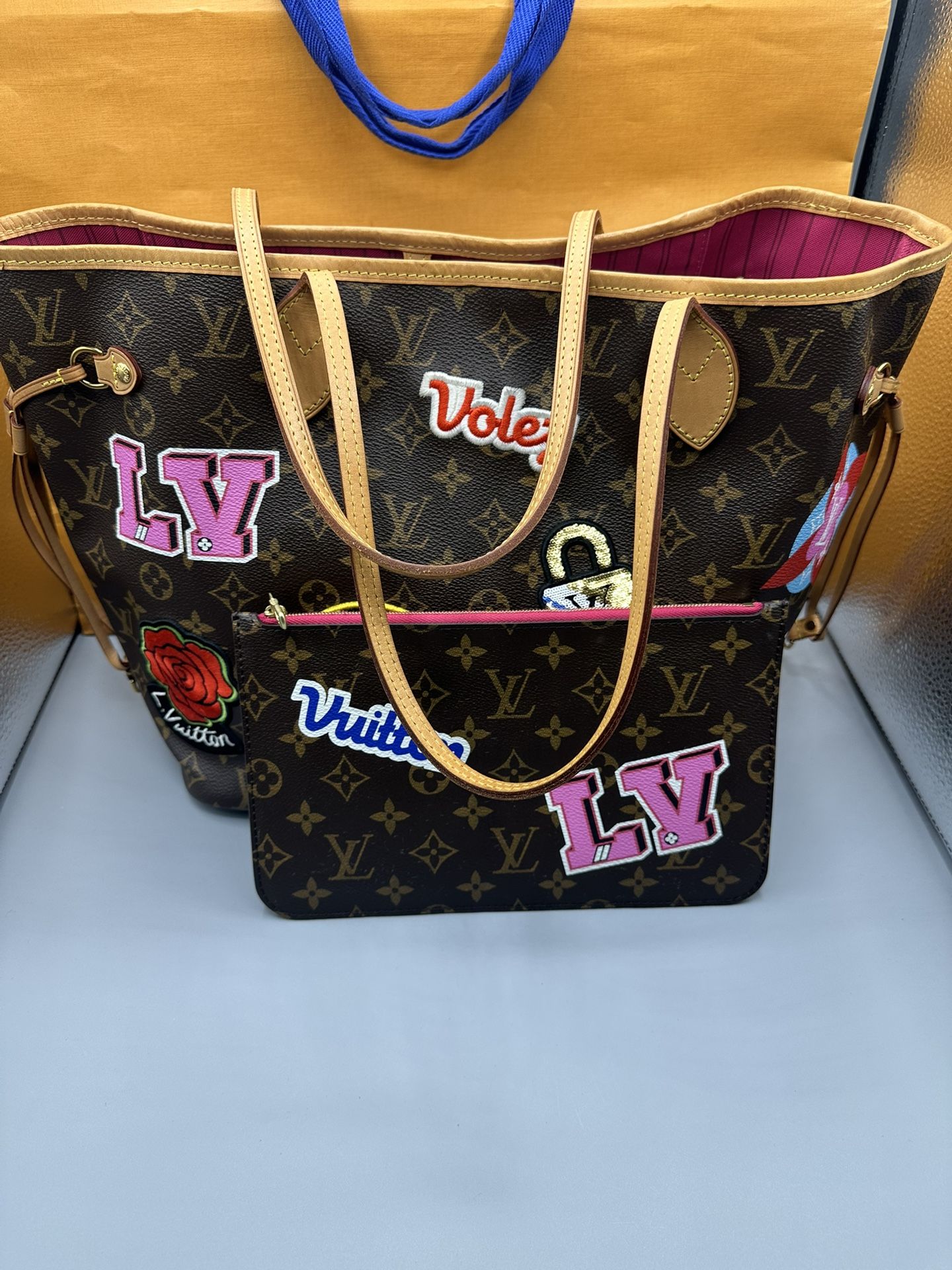 LOUIS VUITTON MONOGRAM CAPSULE HIVER PATCHES NEVERFUL MM BAG LIMITED