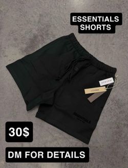 ESSENTIALS SHORTS