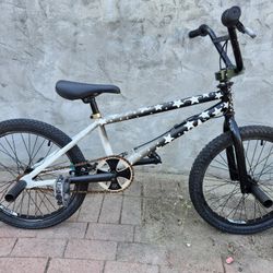 Classic All Original DK BMX 20' frame Everything Works On It Including Brakes