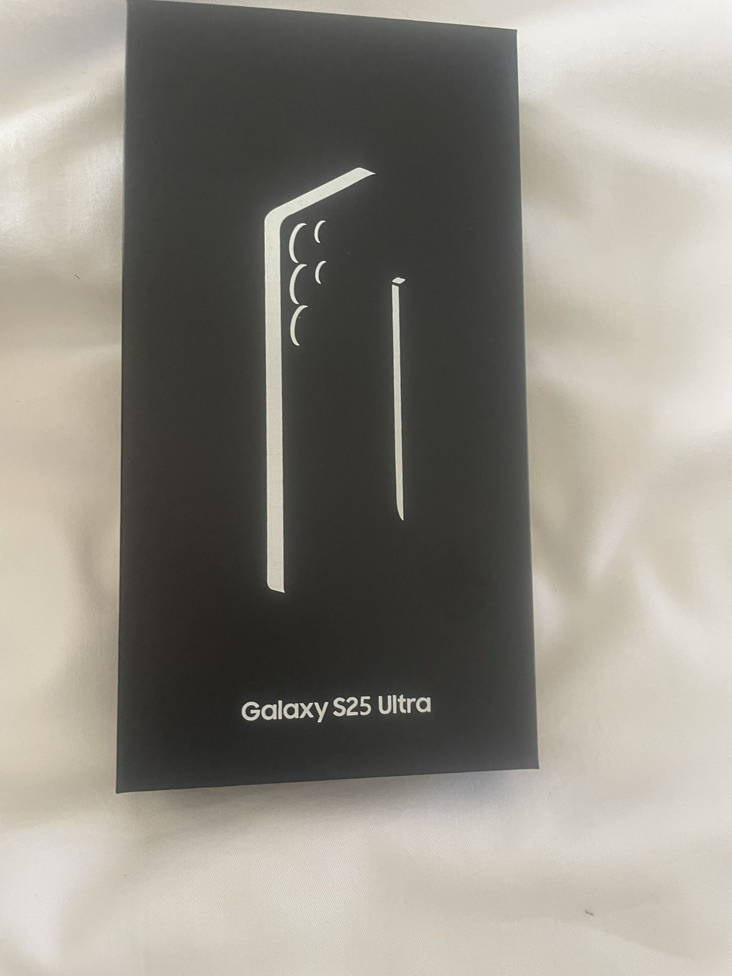 Unlocked Samsung Galaxy S24 Ultra Sealed Brand New 