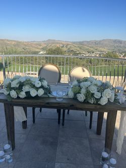 Sweetheart Table Arrangement