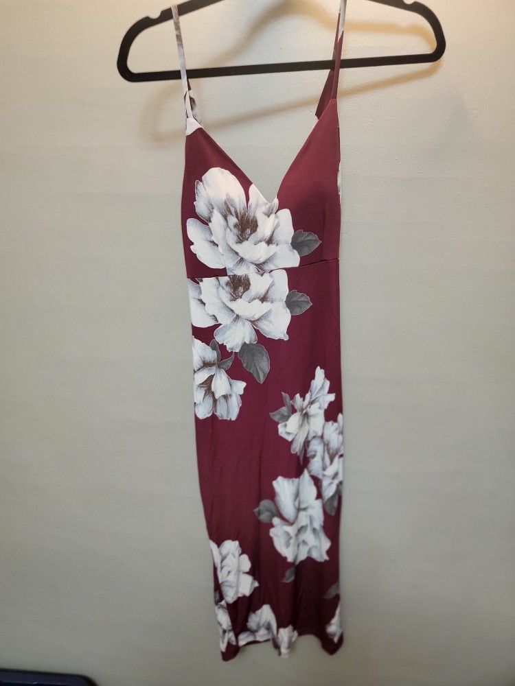 Floral burgundy party dress