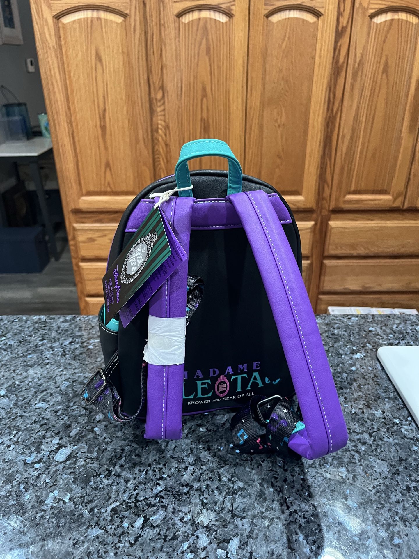 Haunted Mansion Madame Leota Crystal Ball Loungefly Mini  display picture 1