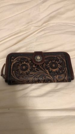 Montana west wallet