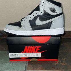 Jordan 1 “Shadow 2.0 (GS)” Size 5.5Y