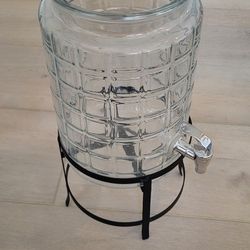Water Dispenser
