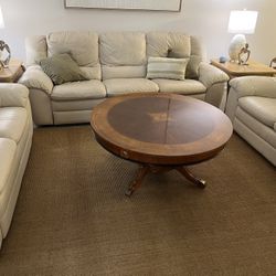 Ivory Leather Sofa Set Perfect Condition 
