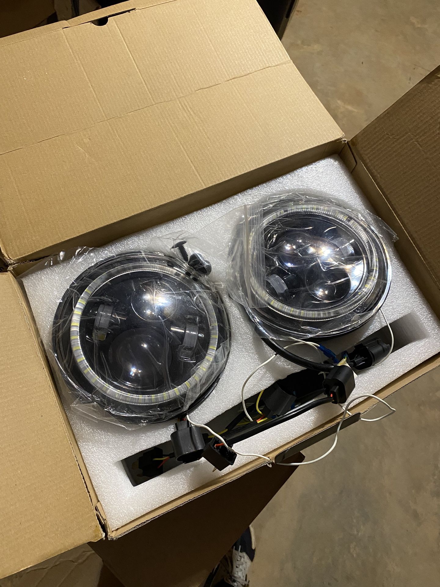 Xprite 7” LED Halo headlights Jeep