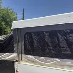 Pop up trailer 