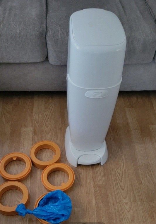 Diaper Pail And Refills